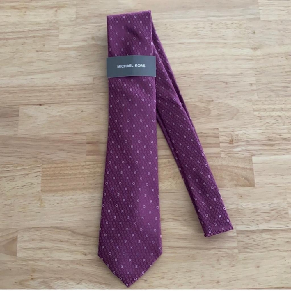 Michael Kors tie